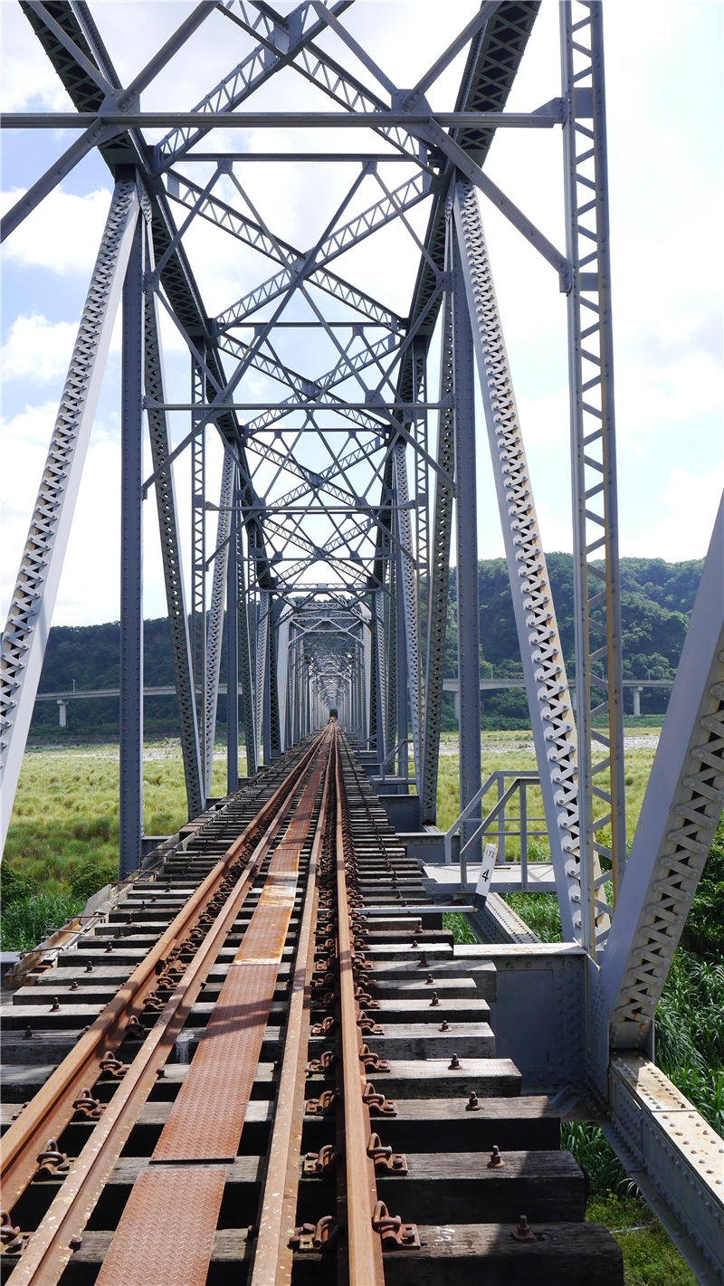 古蹟「臺鐵舊山線-大安溪鐵橋」