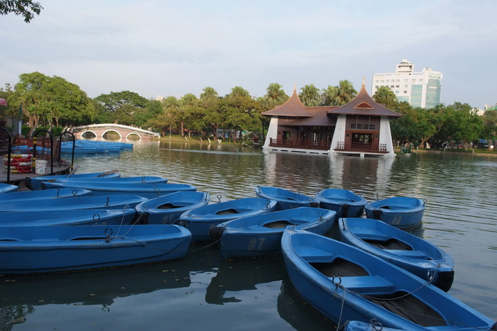 湖心亭湖景